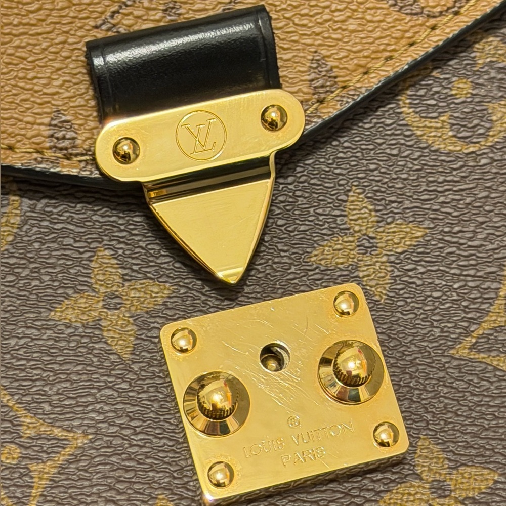 Louis Vuitton Pochette Métis - Picture 9 of 9
